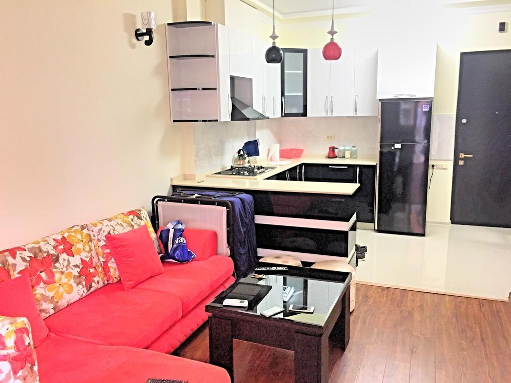 Chemi Saxli Apartment Батуми Экстерьер фото